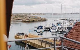 Björholmen Hotell&Restaurang